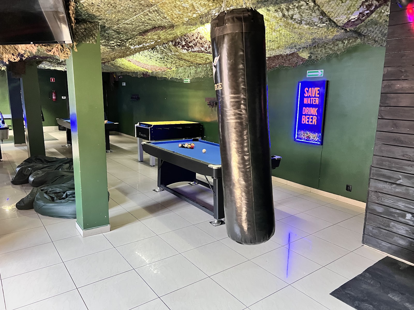 Laser Tag C4 - Arena Paintballa Laserowego