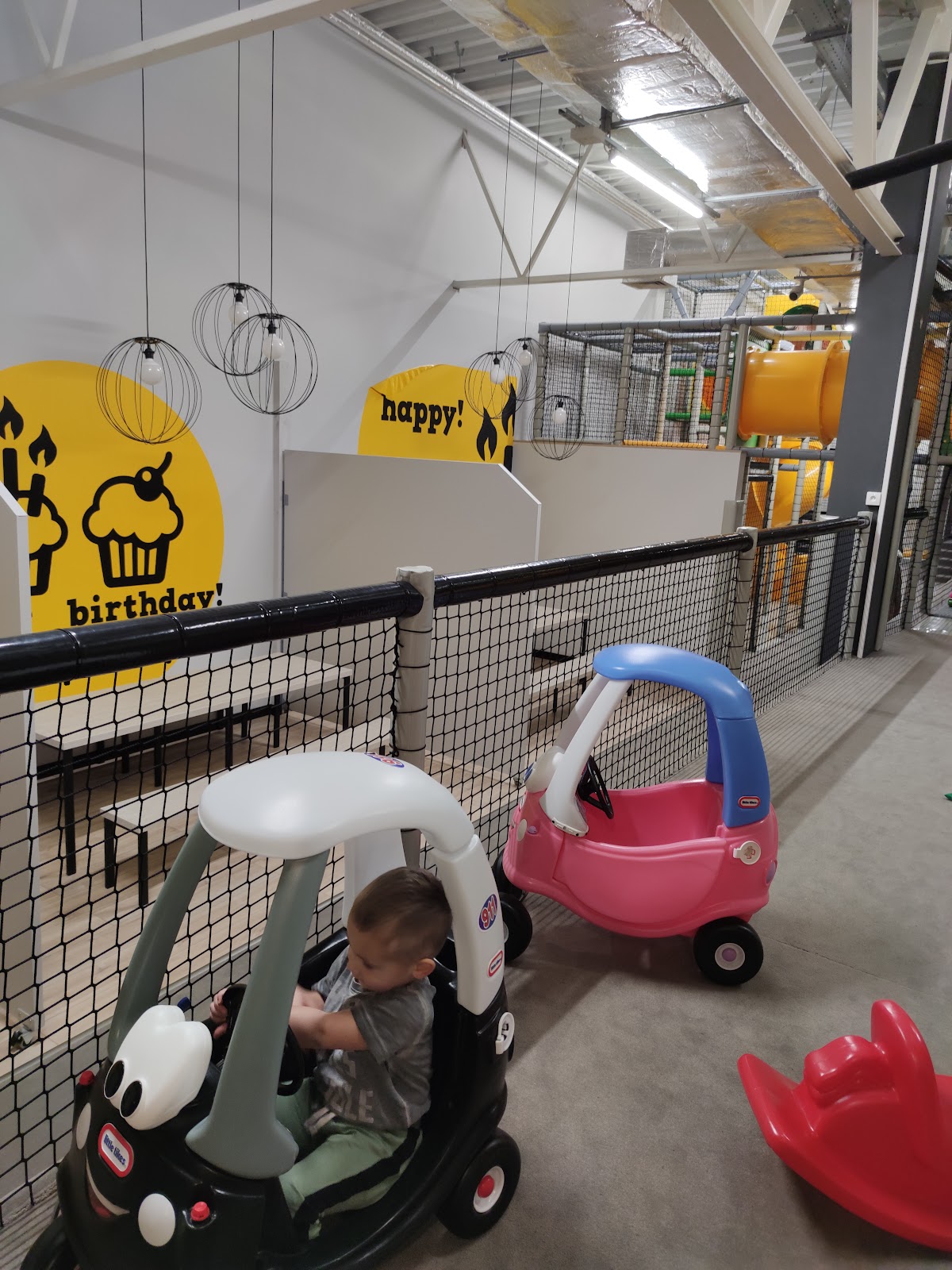 Photo of Bee Happy Sala zabaw Bytom