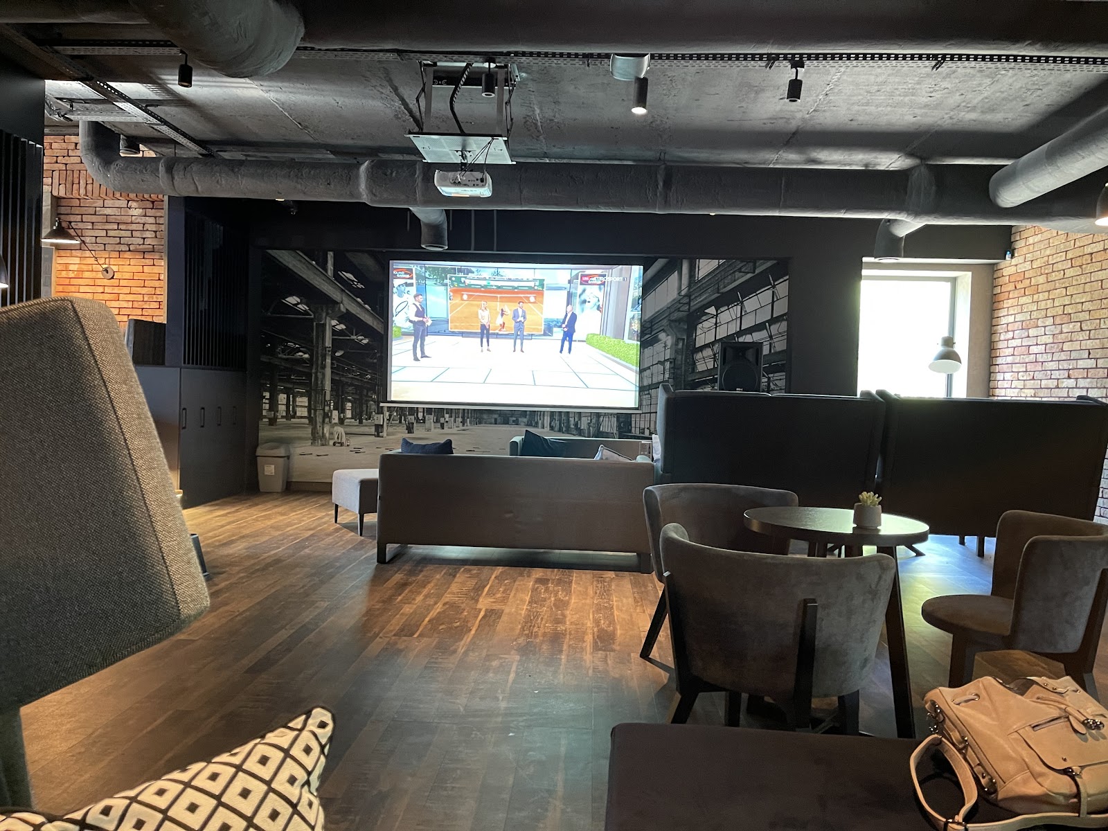 Photo of Kręgielnia Maszynownia w Hotelu Młyn