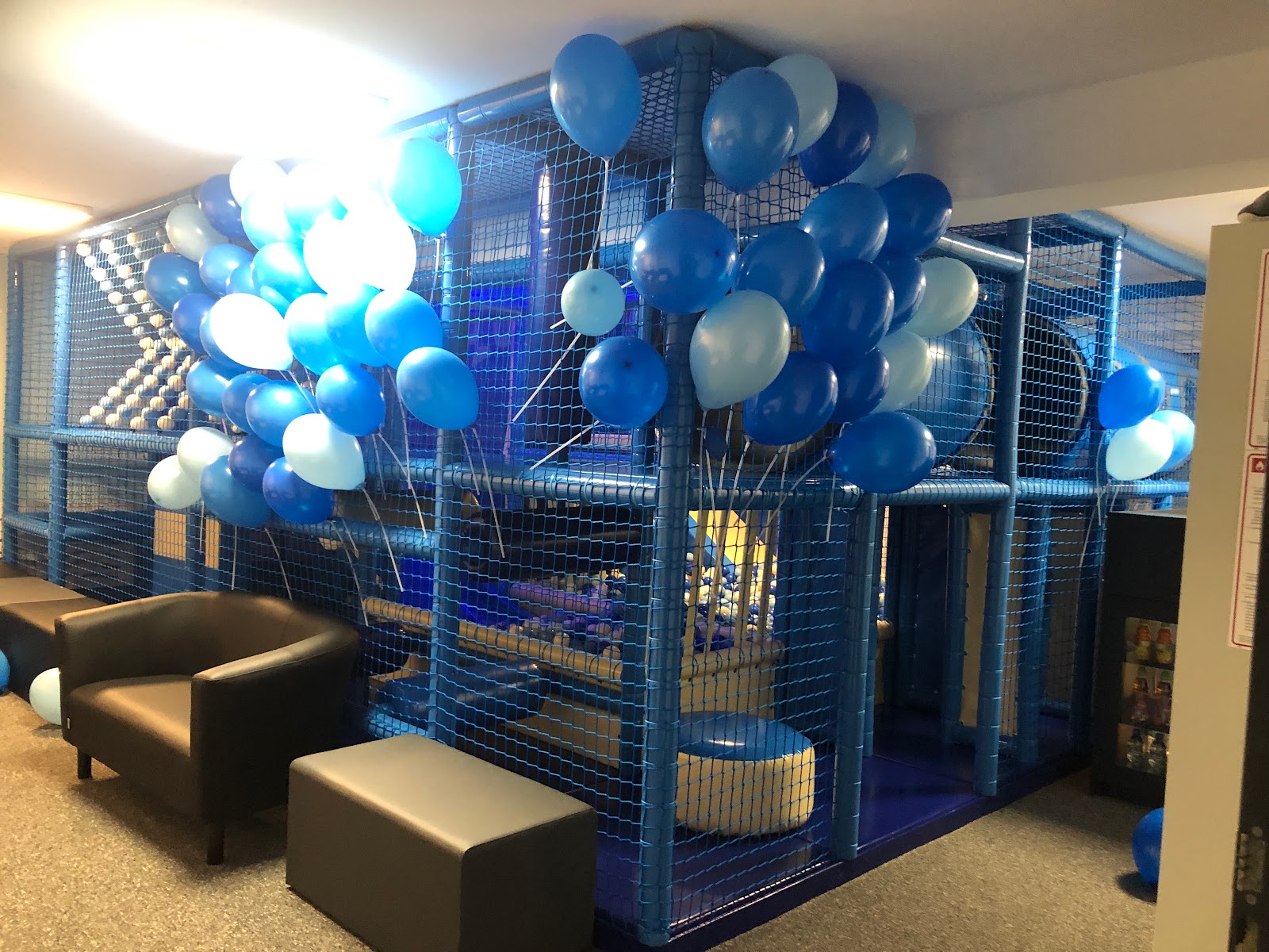 KRAINA KULEK Sala Urodzinowa