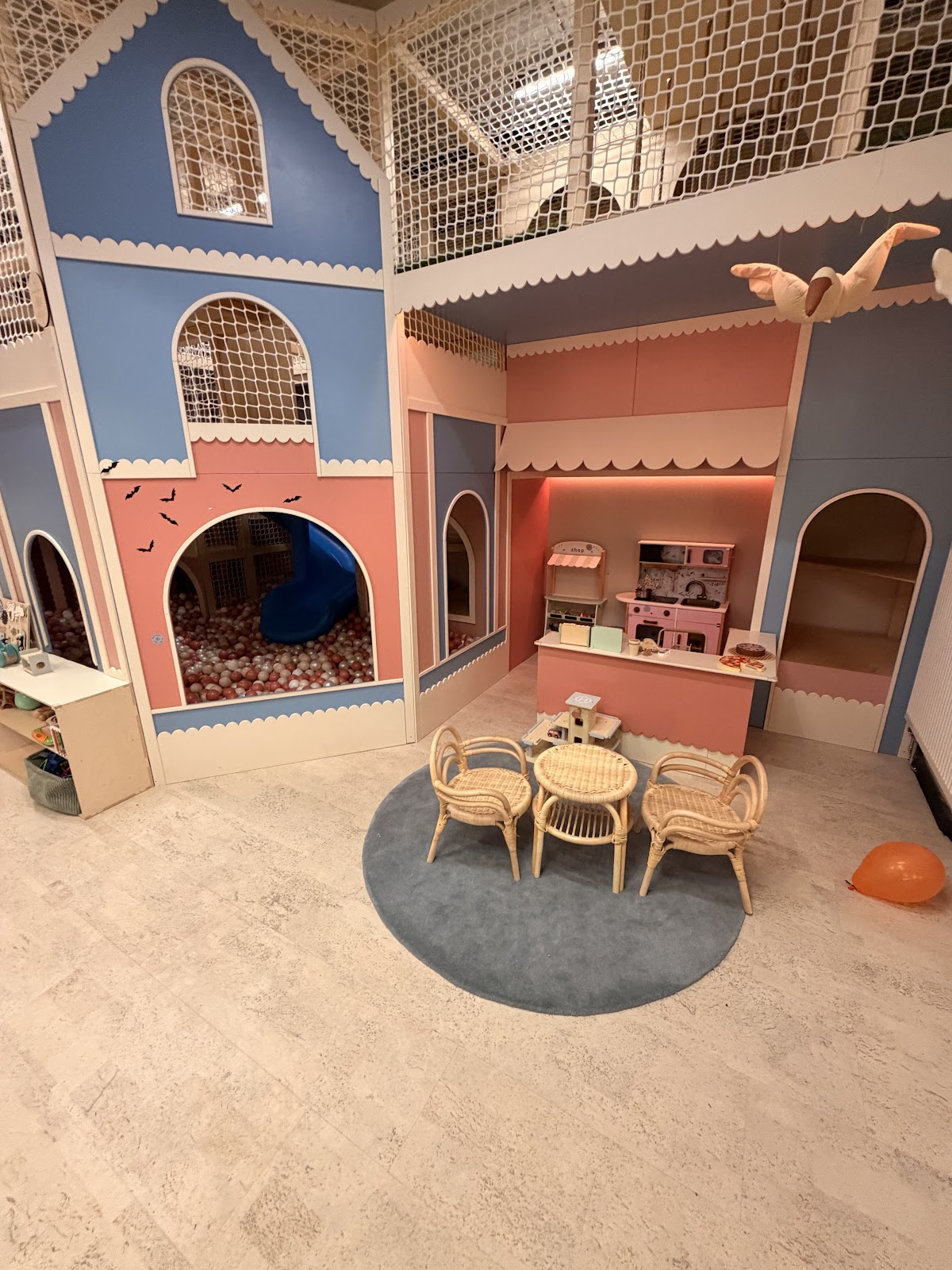 Photo of Bombelina - bawialnia & kawiarnia